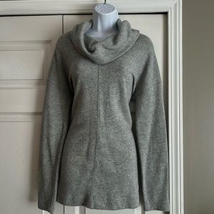 A NEW DAY Women’s  gray sparkly turtle neck  sweater